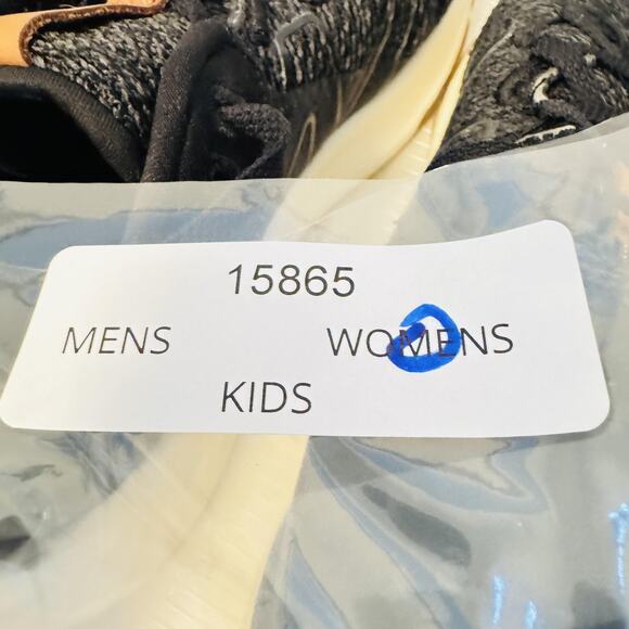 New Balance Shoes Womens 8.5 Black Fresh Foam Roav V2 Running Sneakers Comfort - Picture 13 of 13